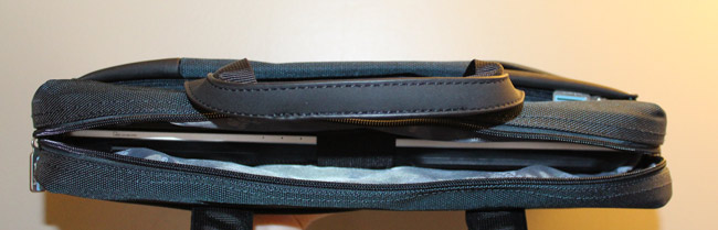 Rivacase-8130-Laptop-Bag-2