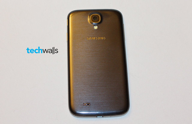 samsung-galaxy-s4-back